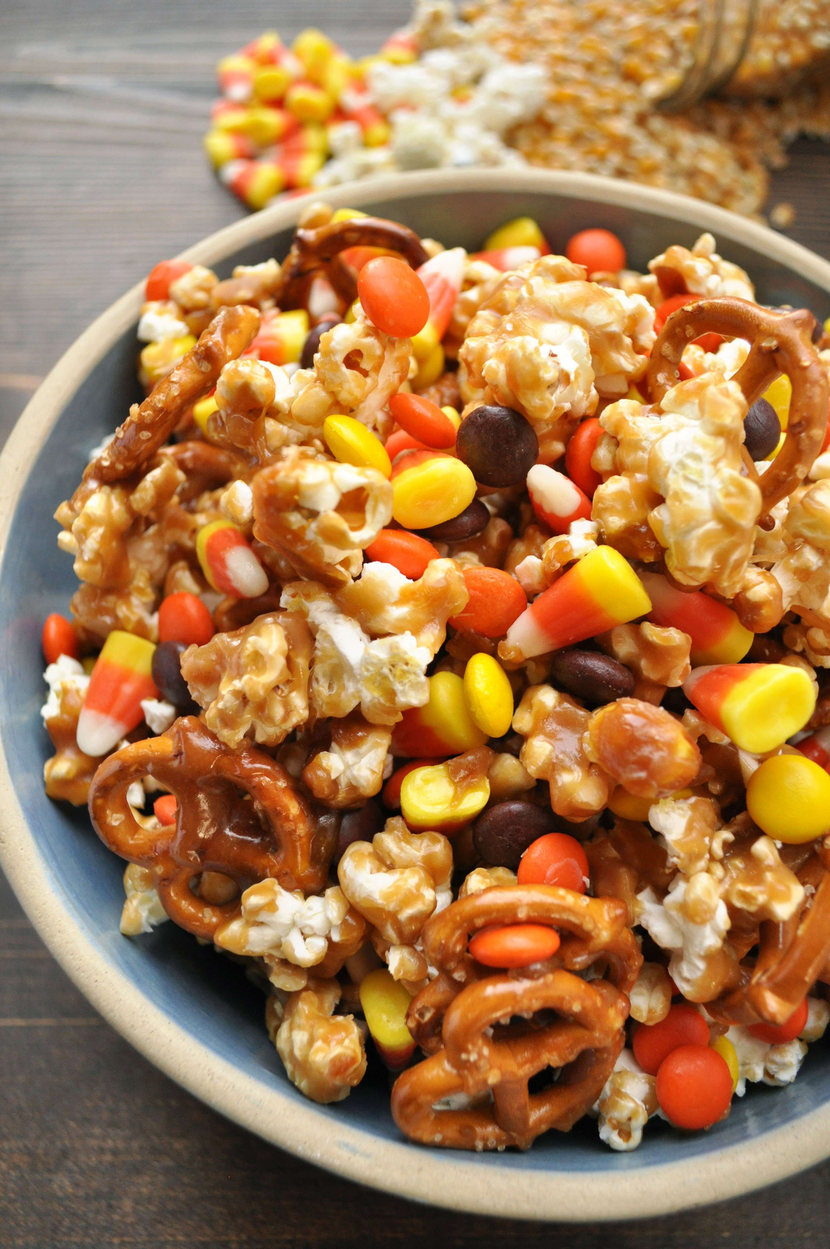 1 Harvest Caramel Corn